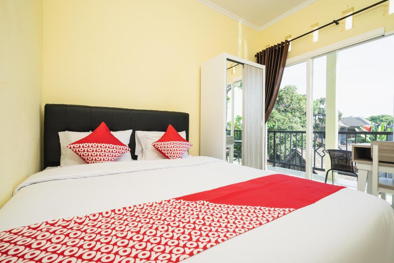Oyo 1855 Elise Exclusive Residence Balong  Kültér fotó