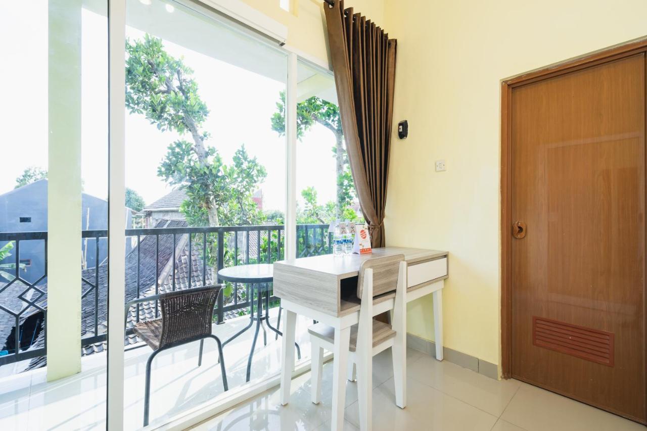 Oyo 1855 Elise Exclusive Residence Balong  Kültér fotó