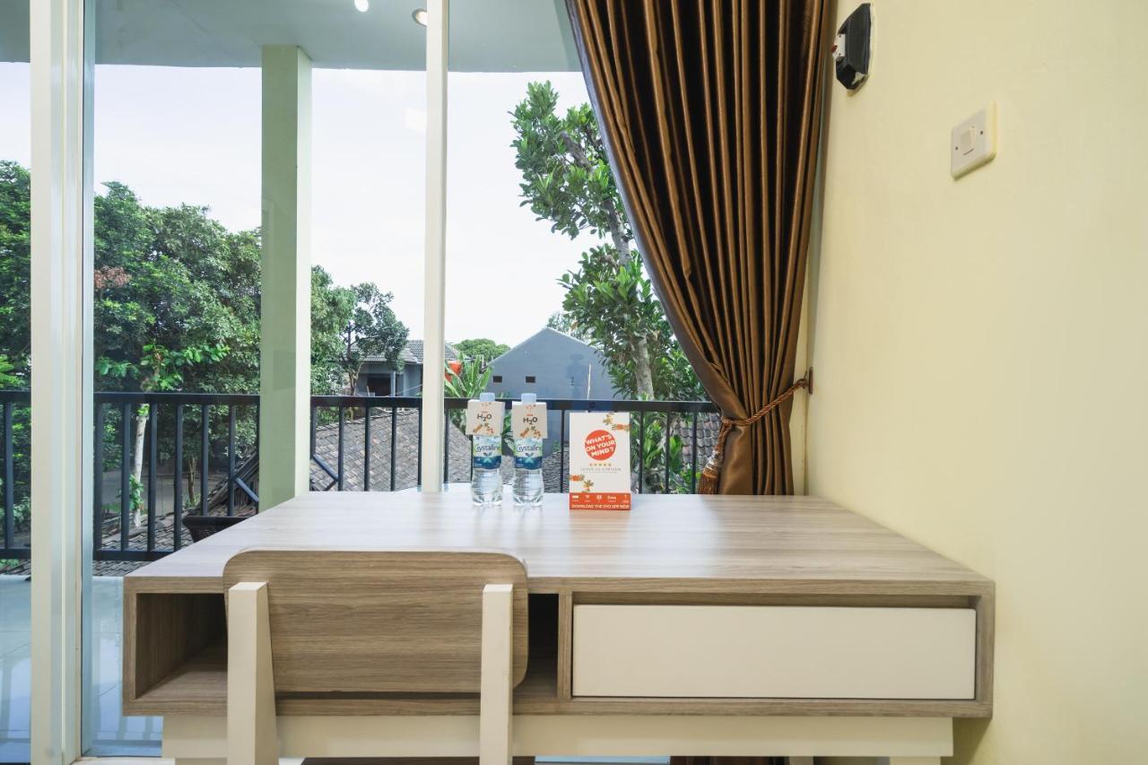 Oyo 1855 Elise Exclusive Residence Balong  Kültér fotó