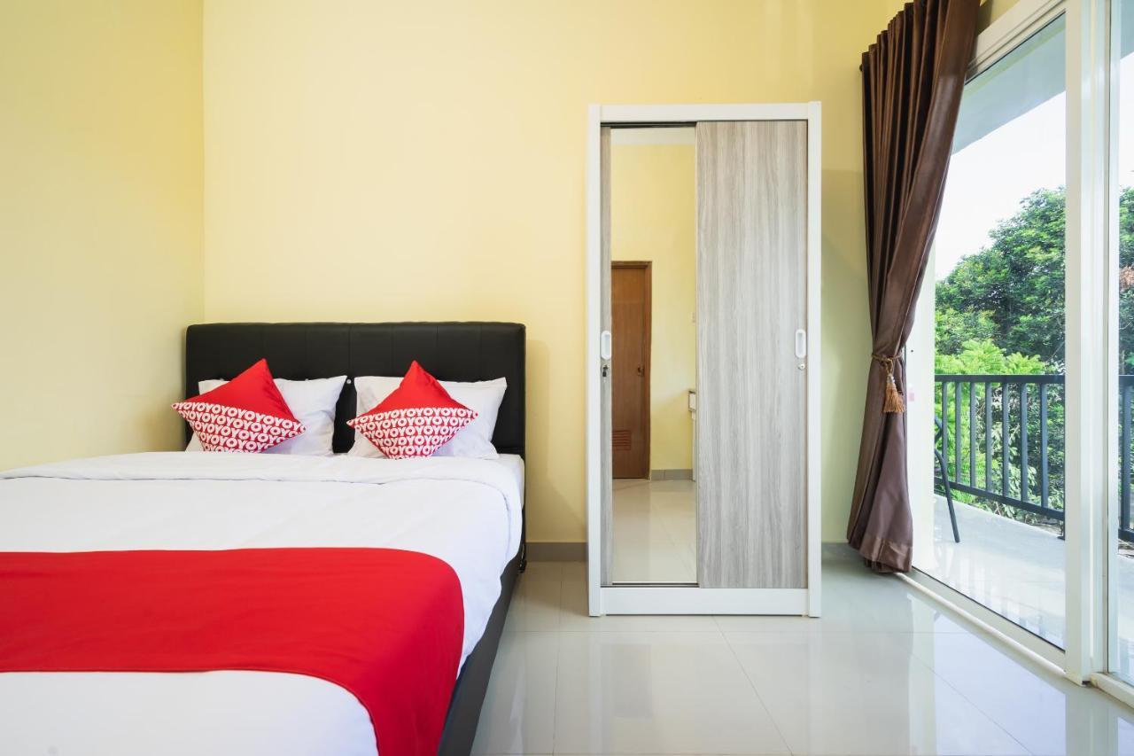 Oyo 1855 Elise Exclusive Residence Balong  Kültér fotó