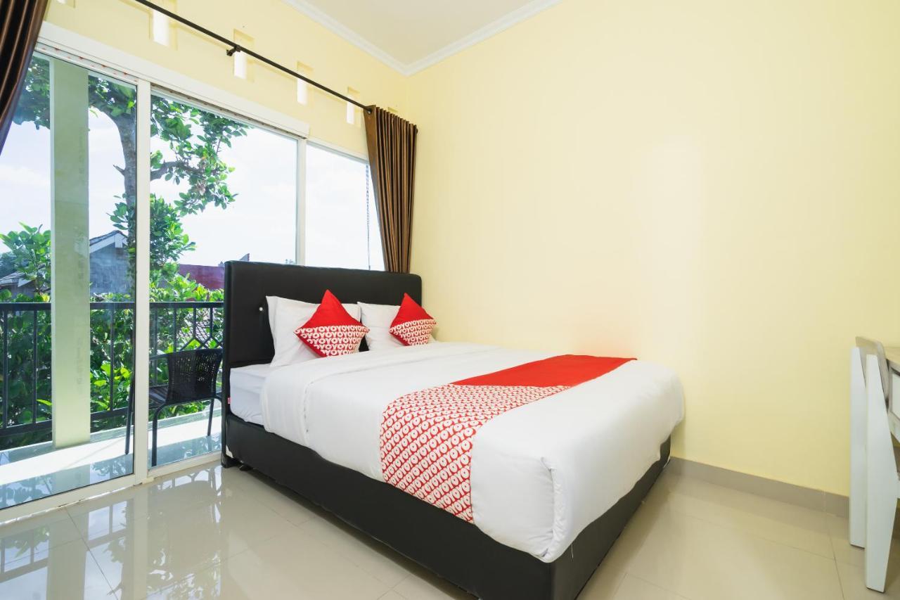 Oyo 1855 Elise Exclusive Residence Balong  Kültér fotó
